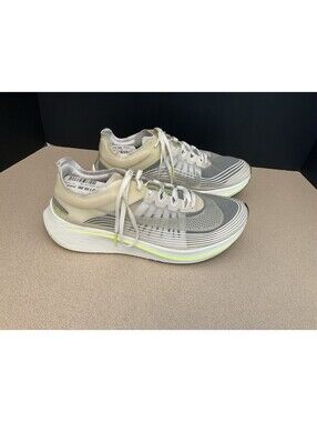 Mens Nike Zoom Fly SP Volt Glow Running Shoes. Size 11.5. Awesome Shoes!